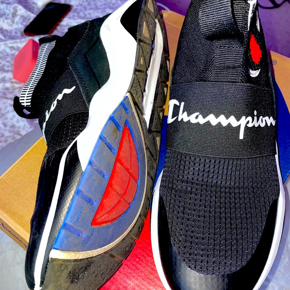 Women’s Champion sneakers